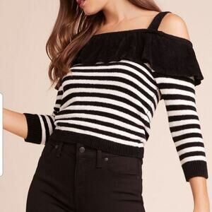 BB DAKOTA Hollaback Sweater Cold Shoulder Striped Medium